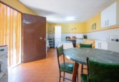 Chalet independiente con terreno en venta en la España, La Rinconada, ref: TR242912 foto