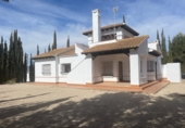 Xalet independent amb terreny en venda a la España, Fuente Álamo, ref.: TR146397 foto