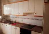 Отдельно стоящий дом с участком на продажу в городе Los Alcázares Фото