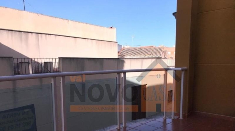 Valencia - Polinyà de Xúquer - 304m2