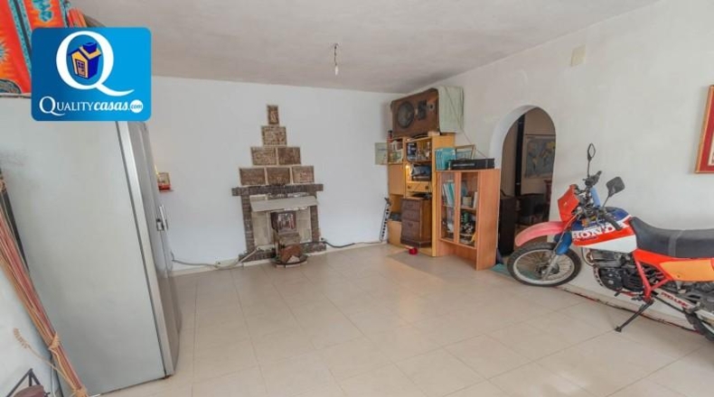 Alicante - Busot - 2250m2