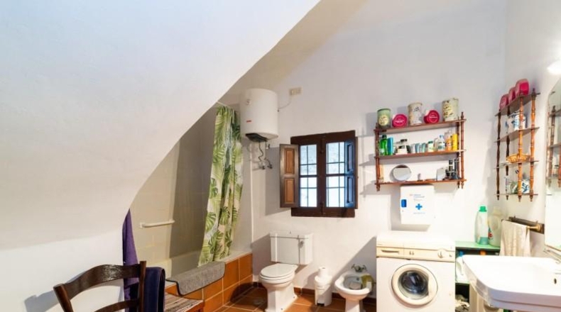 Гранада - Láchar - 1210m2