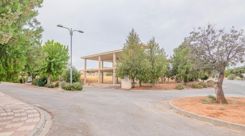 Granada - Ventas de Huelma - 490m2