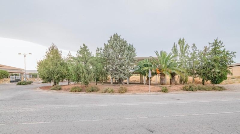 Granada - Ventas de Huelma - 490m2