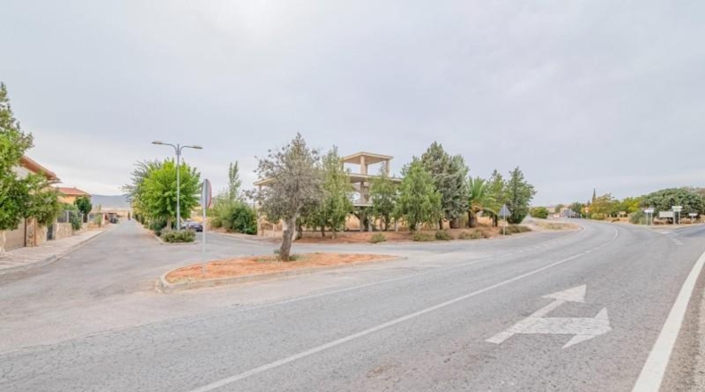 Granada - Ventas de Huelma - 490m2
