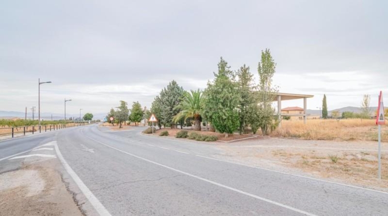 Granada - Ventas de Huelma - 490m2