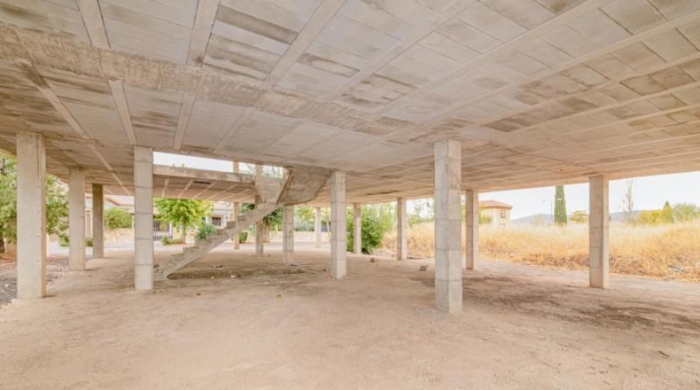 Granada - Ventas de Huelma - 490m2