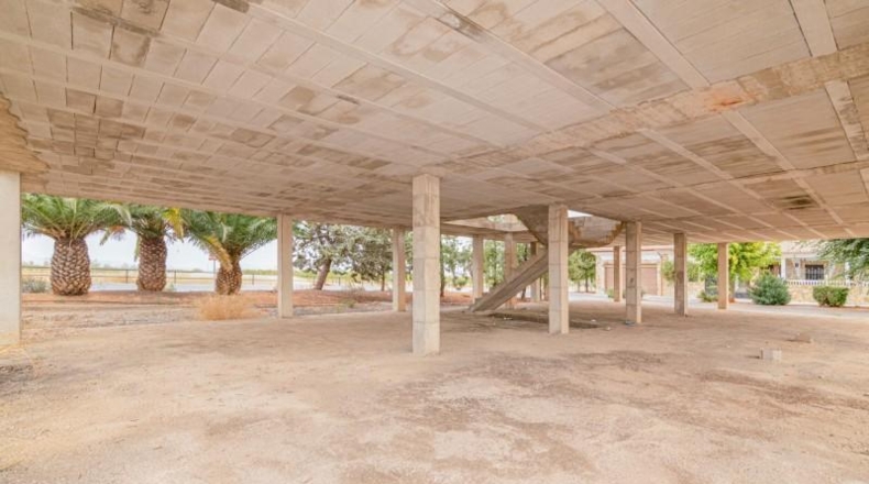 Granada - Ventas de Huelma - 490m2