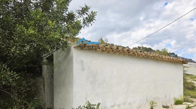 Аликанте - Callosa de Ensarriá - 14887m2