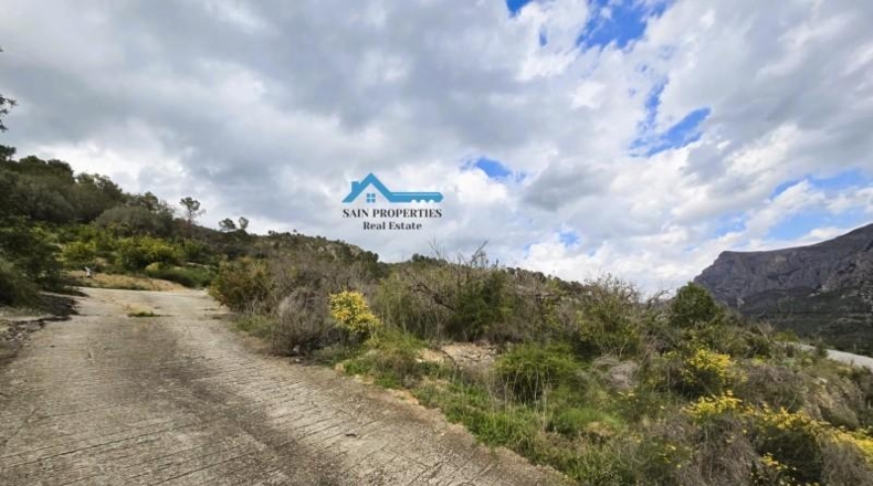 Аликанте - Callosa de Ensarriá - 14887m2