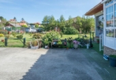 Загородный дом с участком на продажу в городе O Campo da Feira Фото