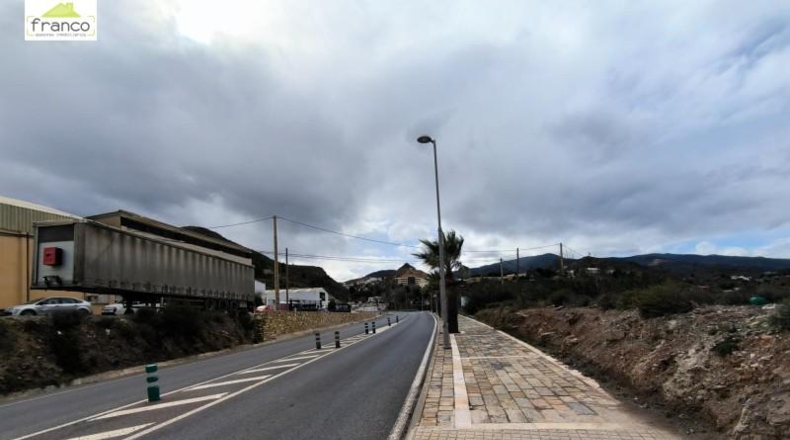 Almeria - Urbanización Hispanidad - 3200m2