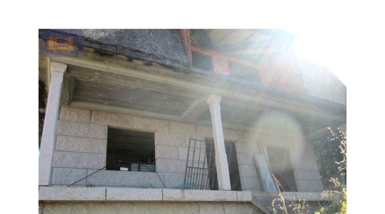 Понтеведра - Redondela - 520m2