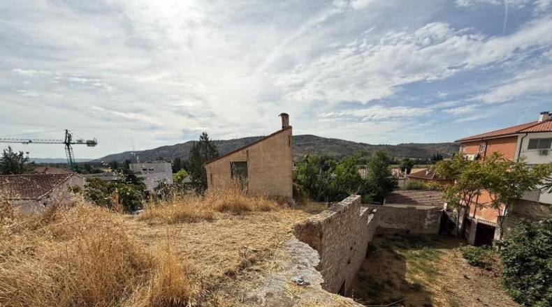 Comunidad de Madrid - Torrejón de Ardoz - 455m2