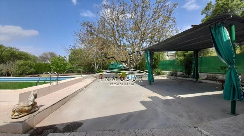 Córdoba - Lucena - 4500m2