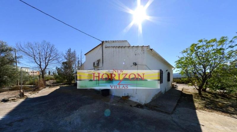 Almería - Albox - 6440m2