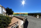 Chalet independiente con terreno en venta en la España, Albox, ref: TR352457 foto
