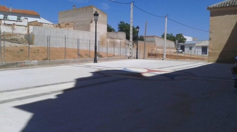 Albacete - Fuensanta - 3300m2