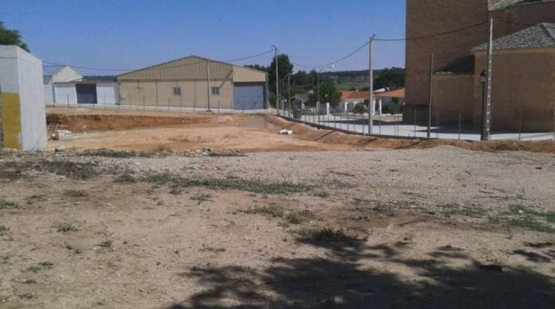 Albacete - Fuensanta - 3300m2