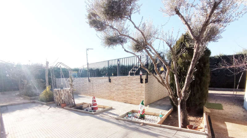 Ciudad Real - Valdepeñas - 905m2