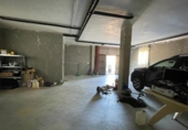 Chalet independiente con terreno en venta en la España, Corullón, ref: TR148935 foto