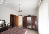 Дом с участком на продажу в городе Томельосо Фото