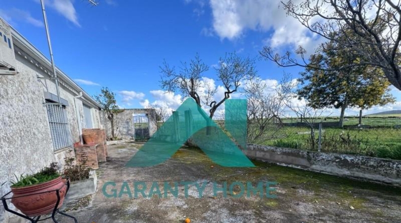 Касерес - Cáceres - 8000m2