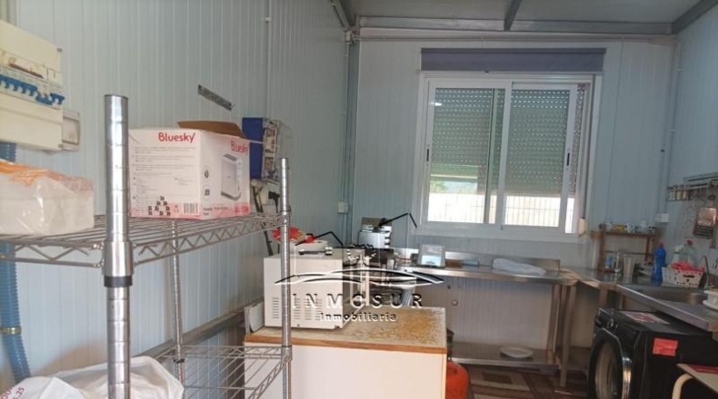 Córdoba - Lucena - 2000m2