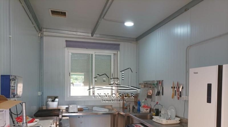 Córdoba - Lucena - 2000m2
