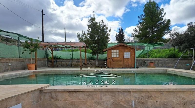 Córdoba - Lucena - 670m2