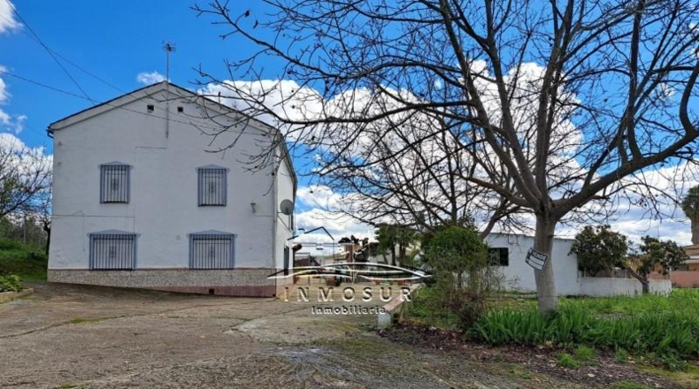 Córdoba - Lucena - 907m2