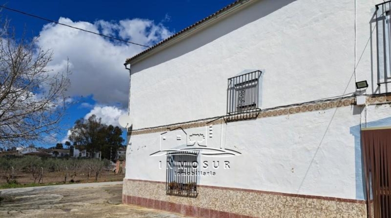 Córdoba - Lucena - 907m2