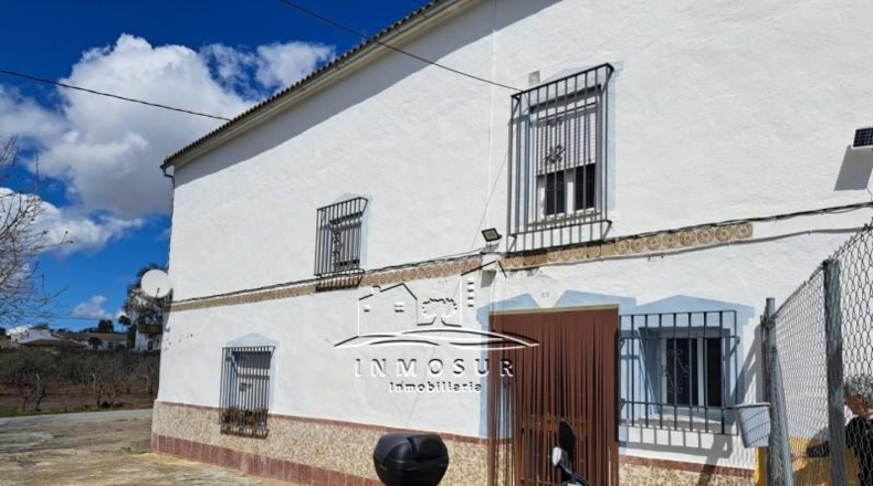 Córdoba - Lucena - 907m2
