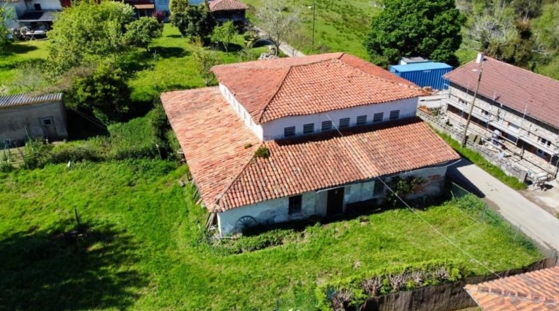 Астурия - Ribadesella - 1271m2