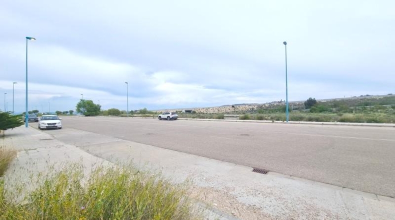 Zaragoza - La Muela - 4211m2