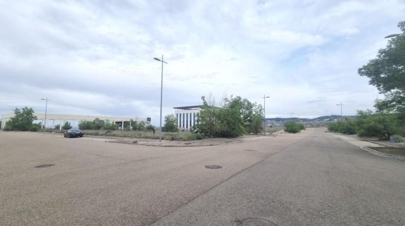 Zaragoza - La Muela - 4211m2