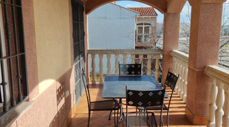 Cáceres - Malpartida de Plasencia - 277m2
