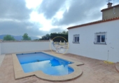 Xalet independent amb terreny en venda a la España, Llutxent, ref.: TR149439 foto