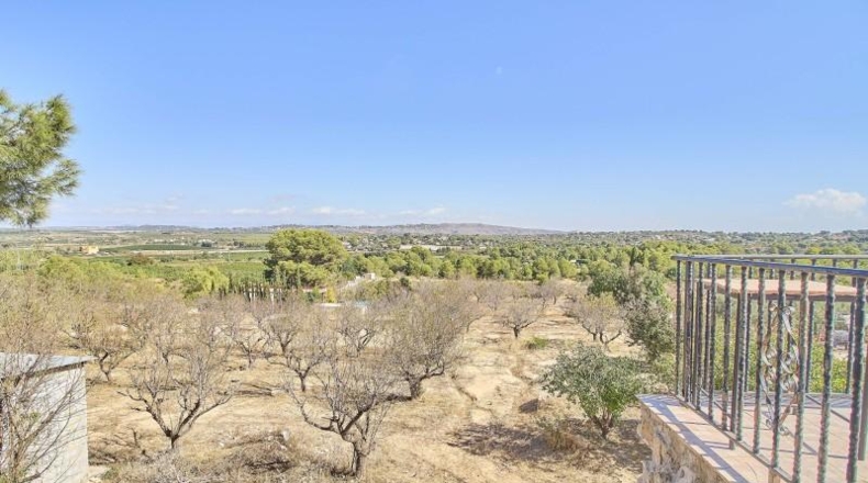 Valencia - Monserrat - 3778m2