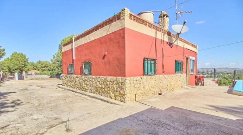Valencia - Monserrat - 3778m2