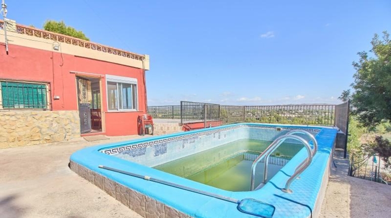 Valencia - Monserrat - 3778m2