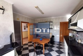 Balazote 200&nbsp;м²