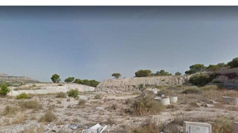 Alicante - Sax - 2448m2