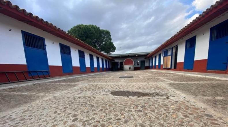 Seville - La Puebla del Río - 4500m2