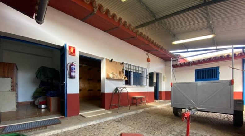 Seville - La Puebla del Río - 4500m2