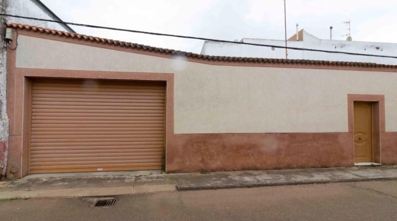 Badajoz - Талавера-ла-Реаль - 238m2