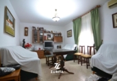 Дом с участком на продажу в городе Кордова Фото