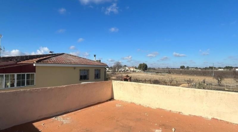 Albacete - Albacete - 2700m2