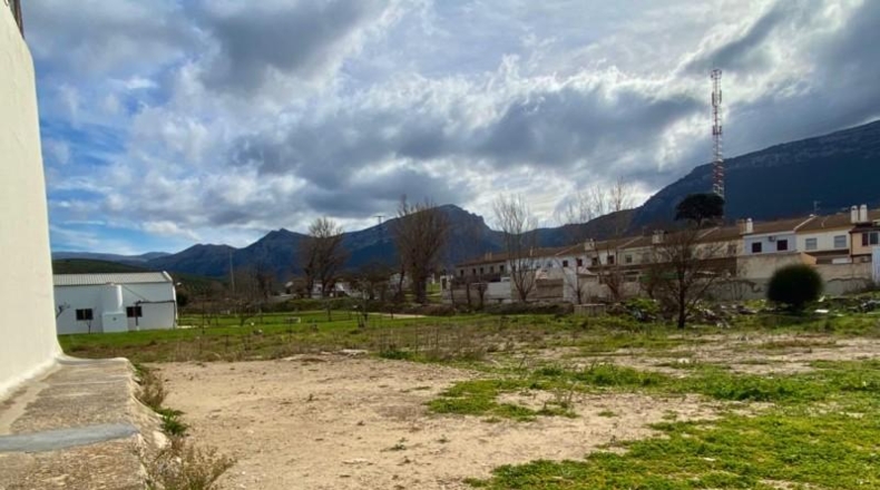 Málaga - Villanueva del Trabuco - 1850m2