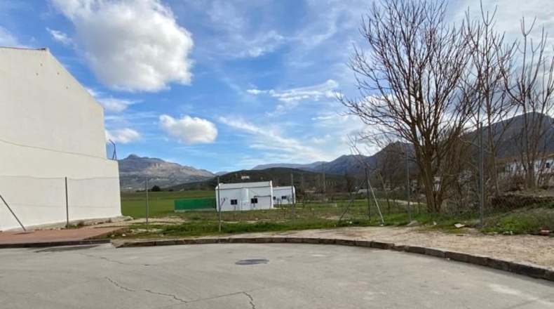Málaga - Villanueva del Trabuco - 1850m2